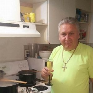 Meet your Posher, Janos